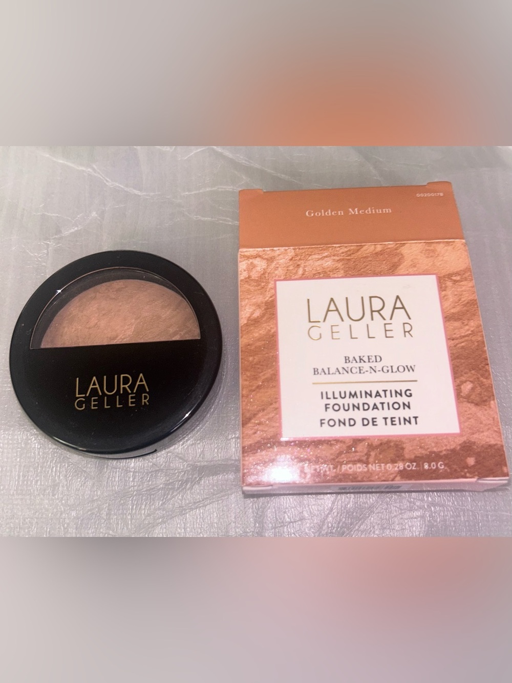 Laura Geller Illuminating Highlighter - Golden Medium